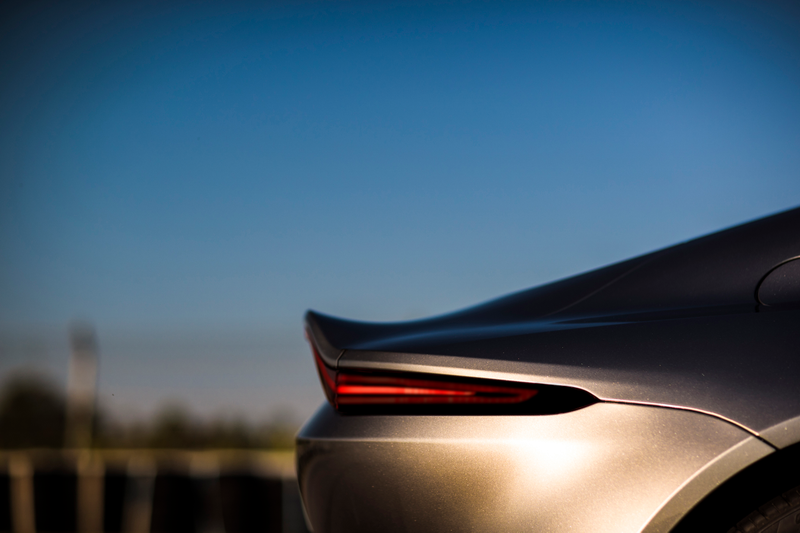 Illustration for article titled The 2019 Aston Martin Vantage Doesn't Settle For Anything
